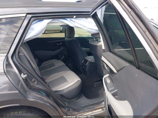 2025 SUBARU OUTBACK PREMIUM — I8