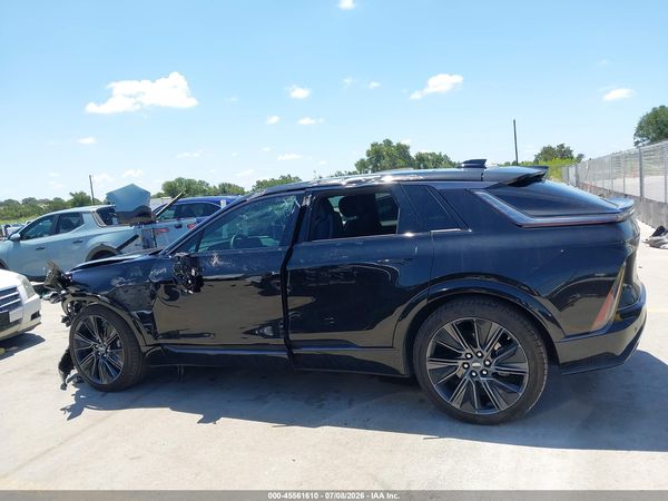 2024 CADILLAC LYRIQ SPORT W/1SK