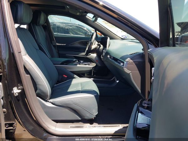 2024 CADILLAC LYRIQ SPORT W/1SK