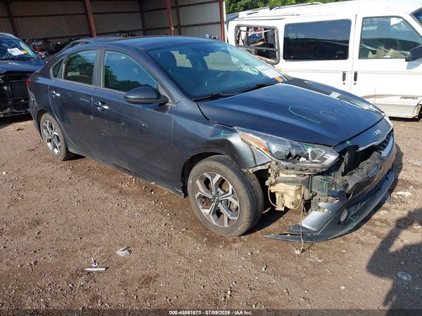 2019 KIA FORTE LXS