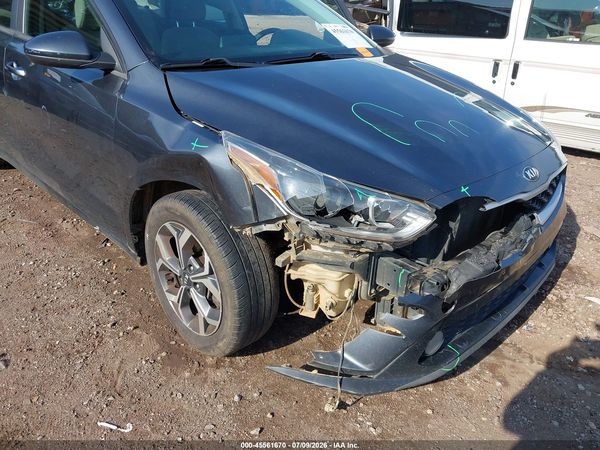 2019 KIA FORTE LXS