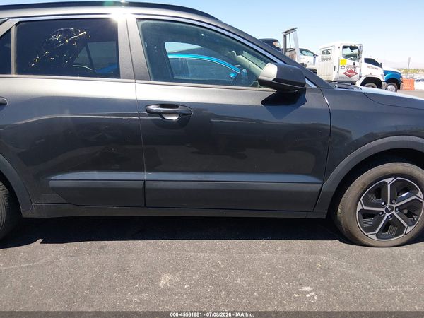 2024 KIA NIRO LX