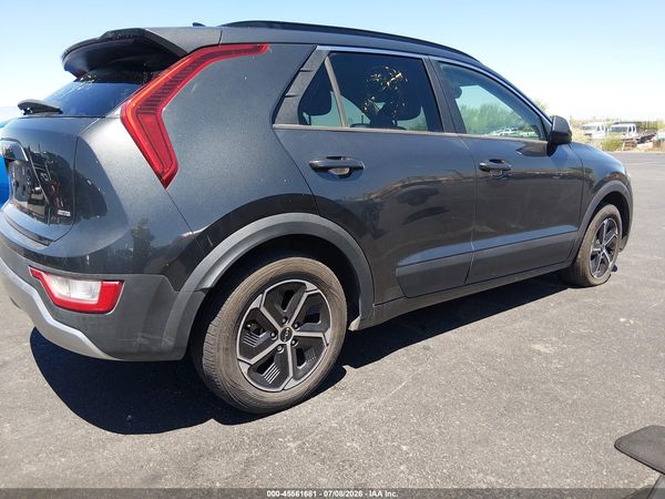 2024 KIA NIRO LX