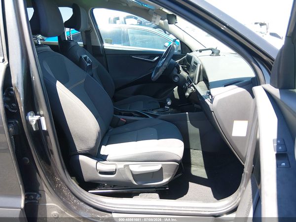 2024 KIA NIRO LX