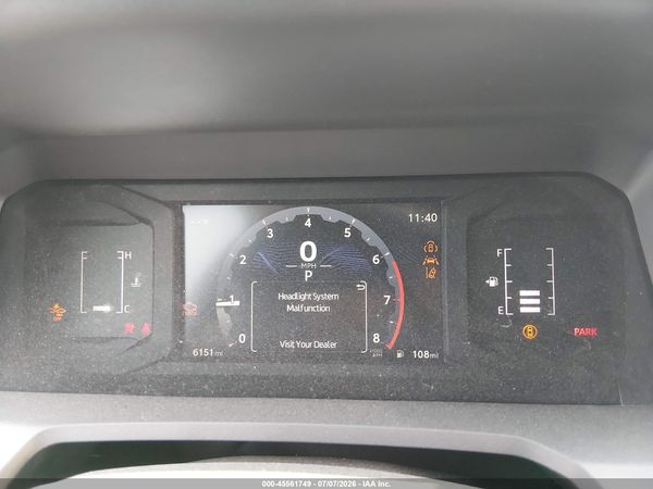 2025 TOYOTA TACOMA SR5