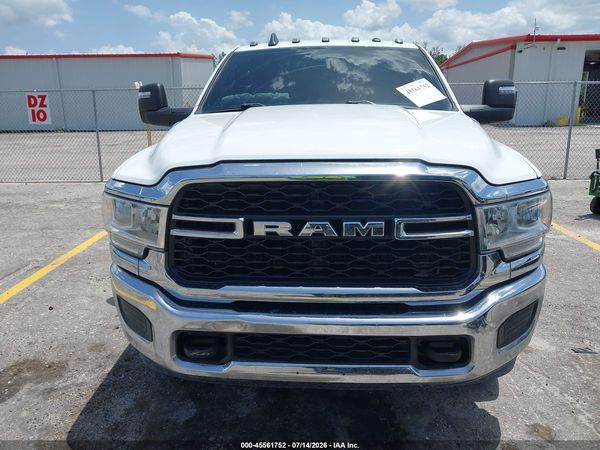 2024 RAM 3500 TRADESMAN  4X4 8' BOX