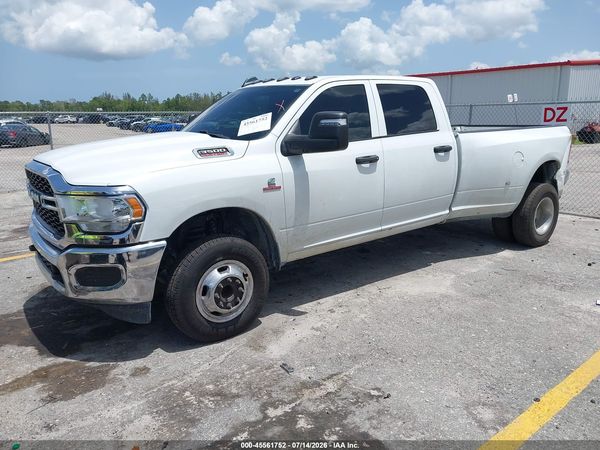 2024 RAM 3500 TRADESMAN  4X4 8' BOX