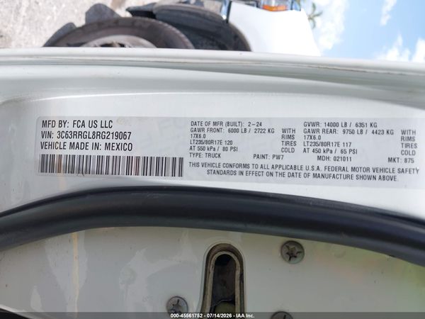 2024 RAM 3500 TRADESMAN  4X4 8' BOX