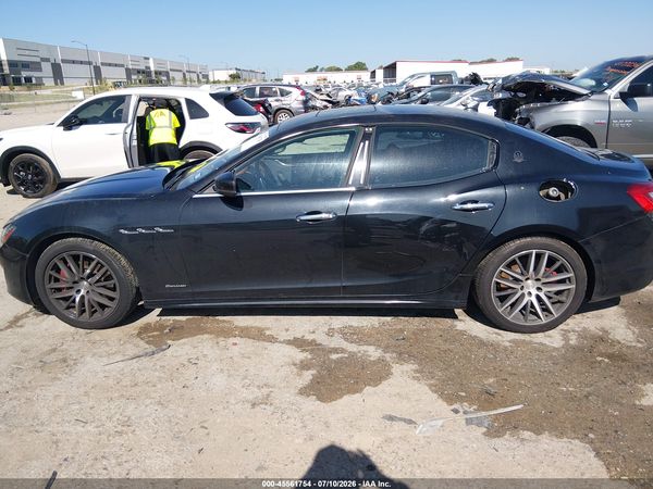 2018 MASERATI GHIBLI GRANLUSSO