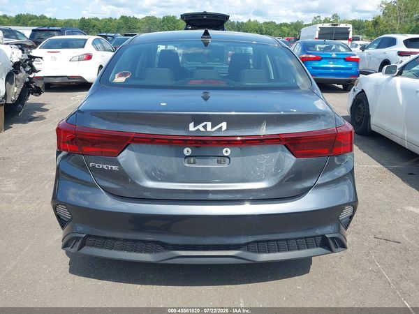 2022 KIA FORTE LXS