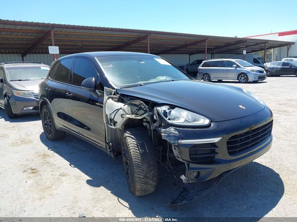 2017 PORSCHE CAYENNE PLATINUM EDITION