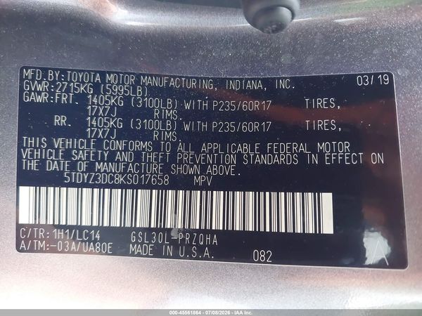 2019 TOYOTA SIENNA XLE 8 PASSENGER