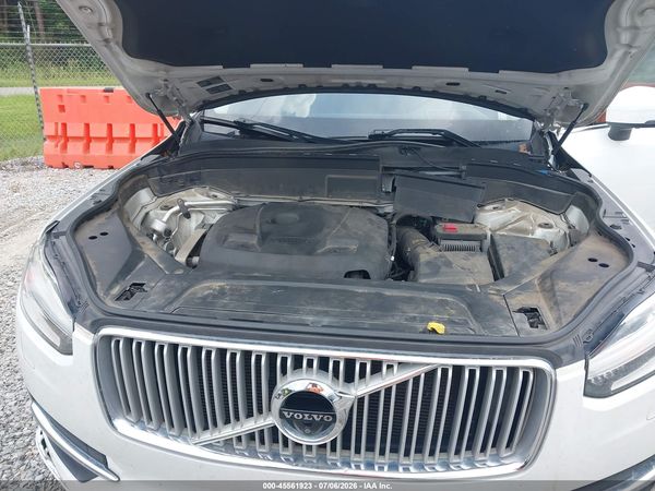 2019 VOLVO XC90 T6 MOMENTUM