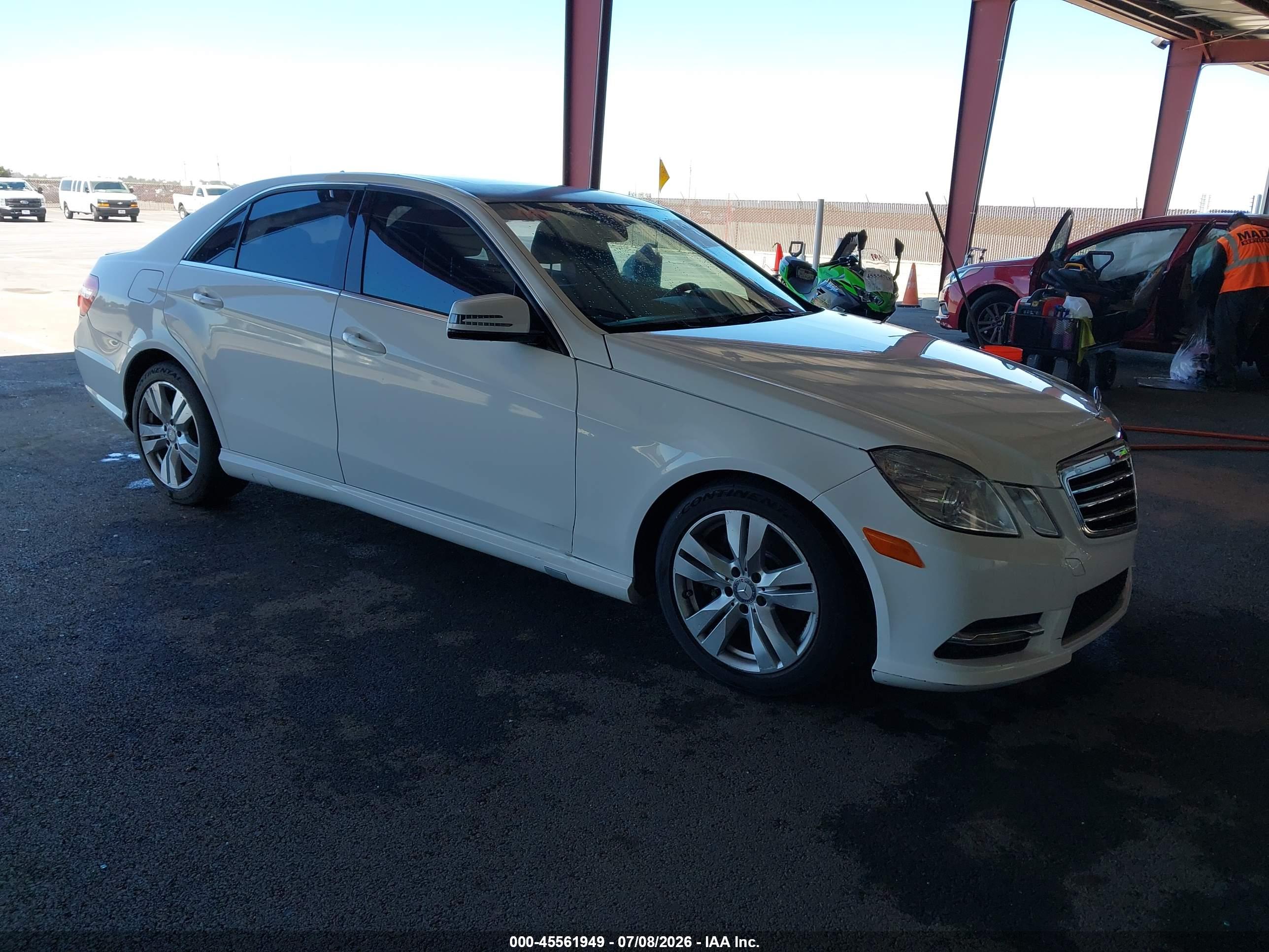 2013 MERCEDES-BENZ E 350 BLUETEC E350 BLUETEC