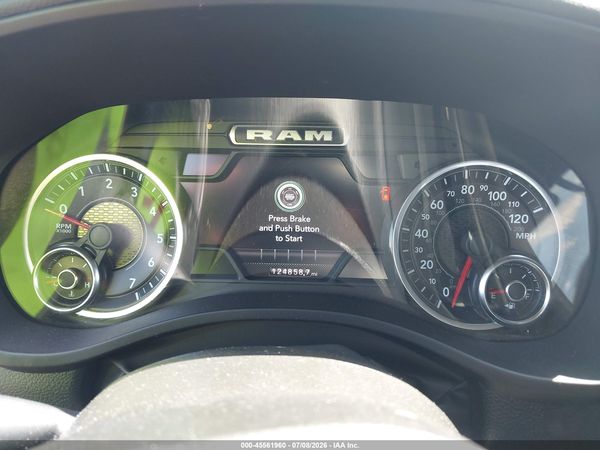 2022 RAM 1500 BIG HORN  4X4 6'4 BOX