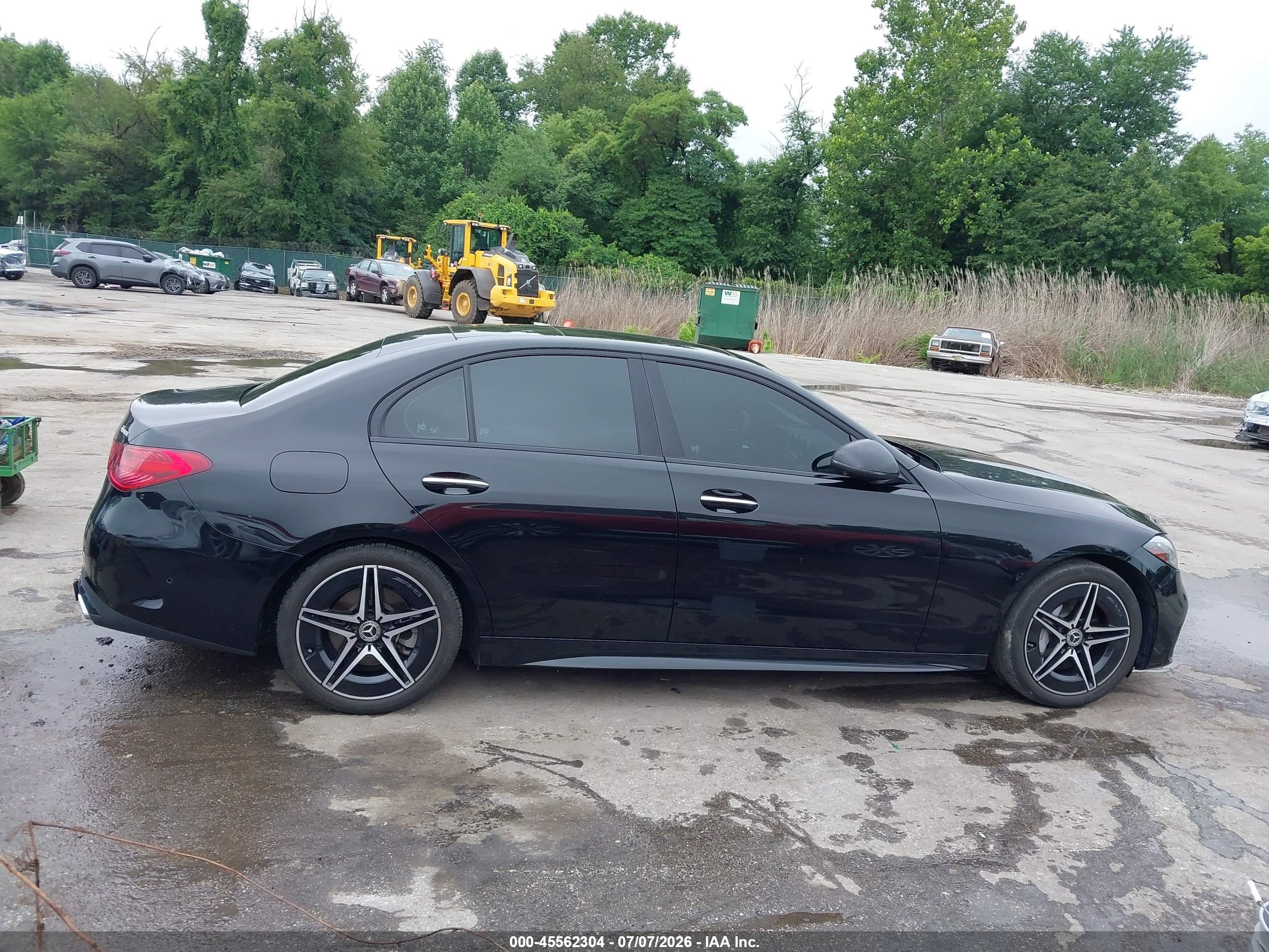 2024 MERCEDES-BENZ C 300