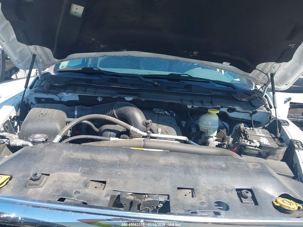2017 RAM 1500 SLT  4X2 6'4 BOX