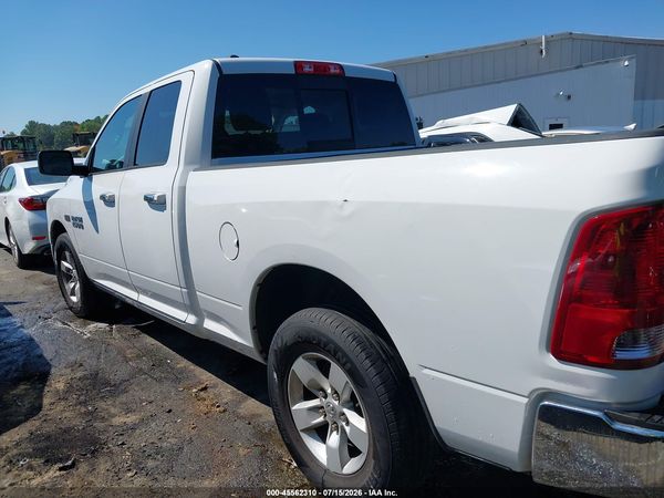 2017 RAM 1500 SLT  4X2 6'4 BOX