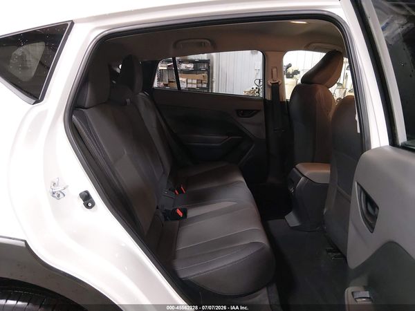 2025 SUBARU CROSSTREK PREMIUM — I8