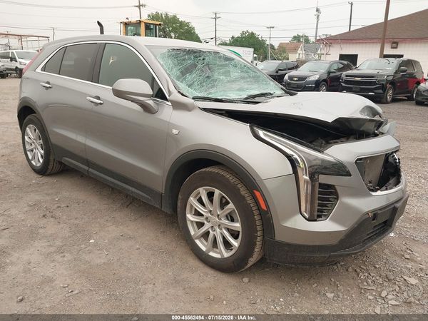 2023 CADILLAC XT4 LUXURY