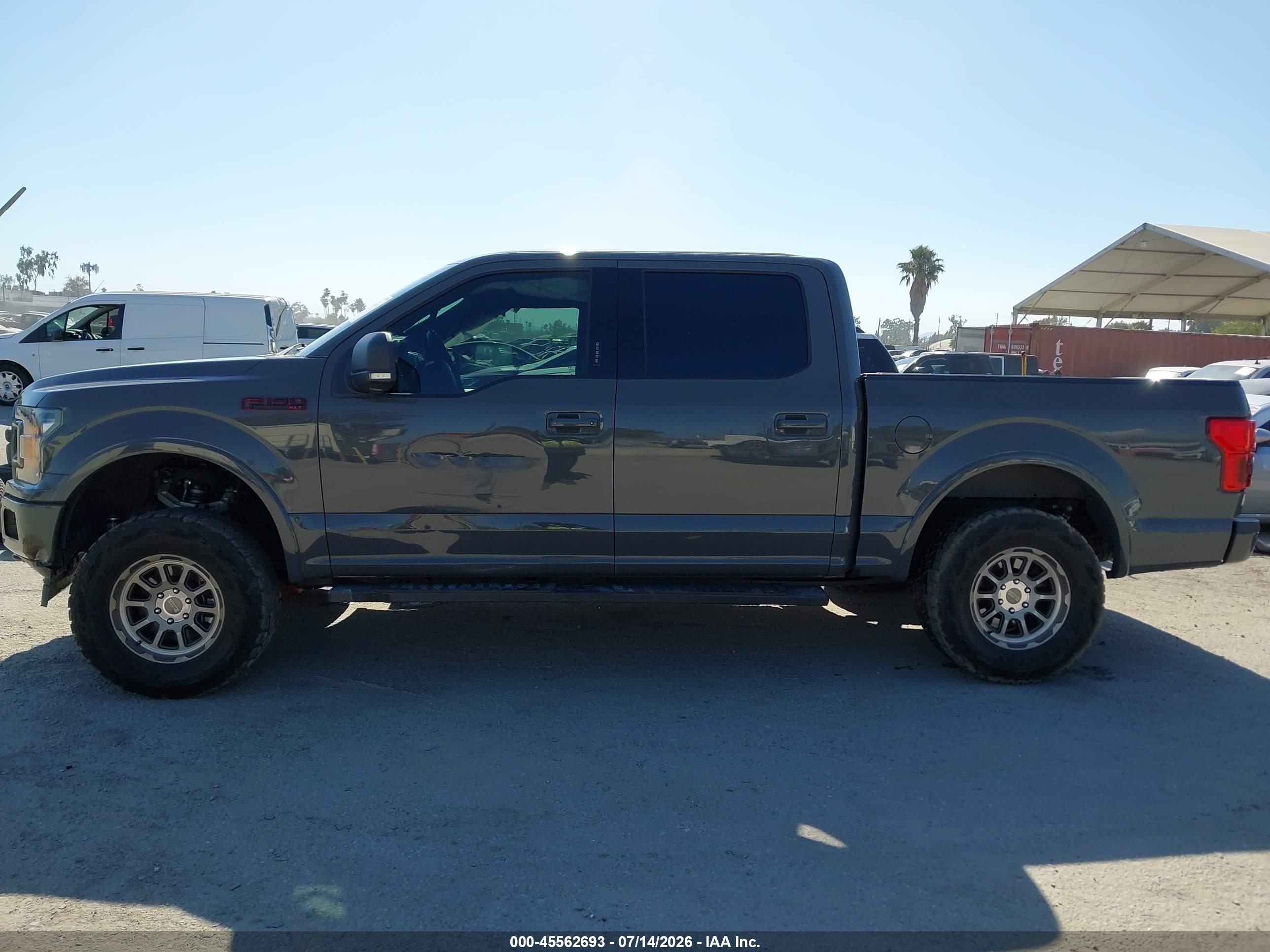 2020 FORD F-150 XLT