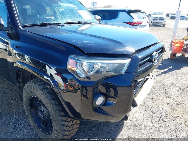 2020 TOYOTA 4RUNNER SR5