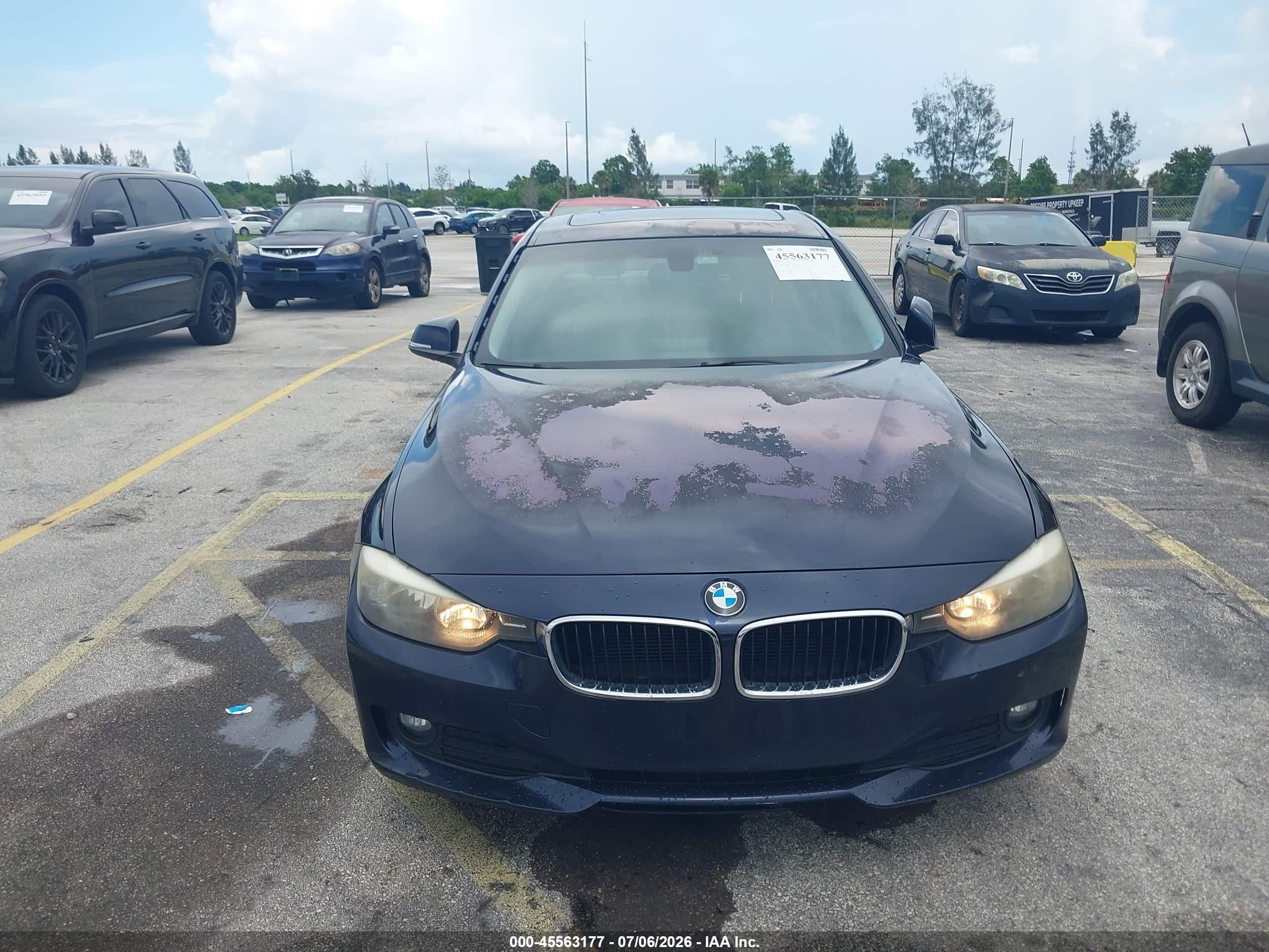 2013 BMW 320I SA