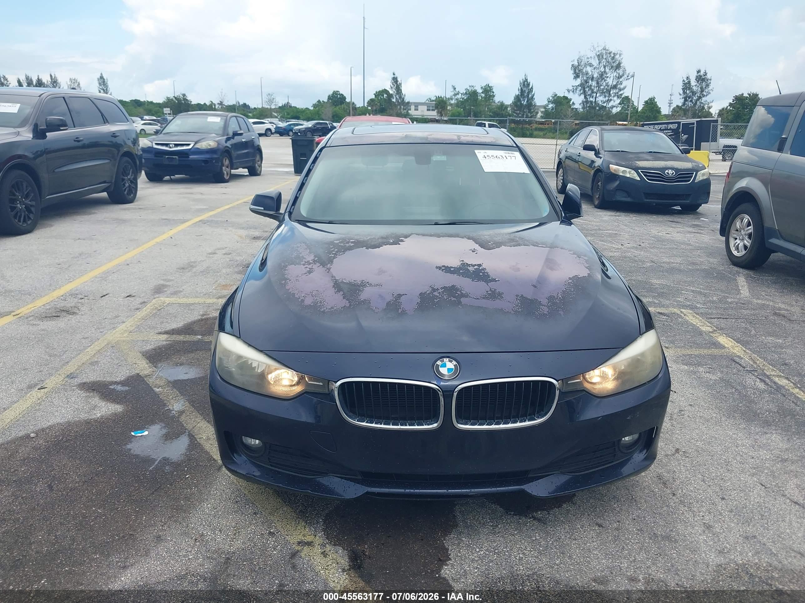 2013 BMW 320I SA