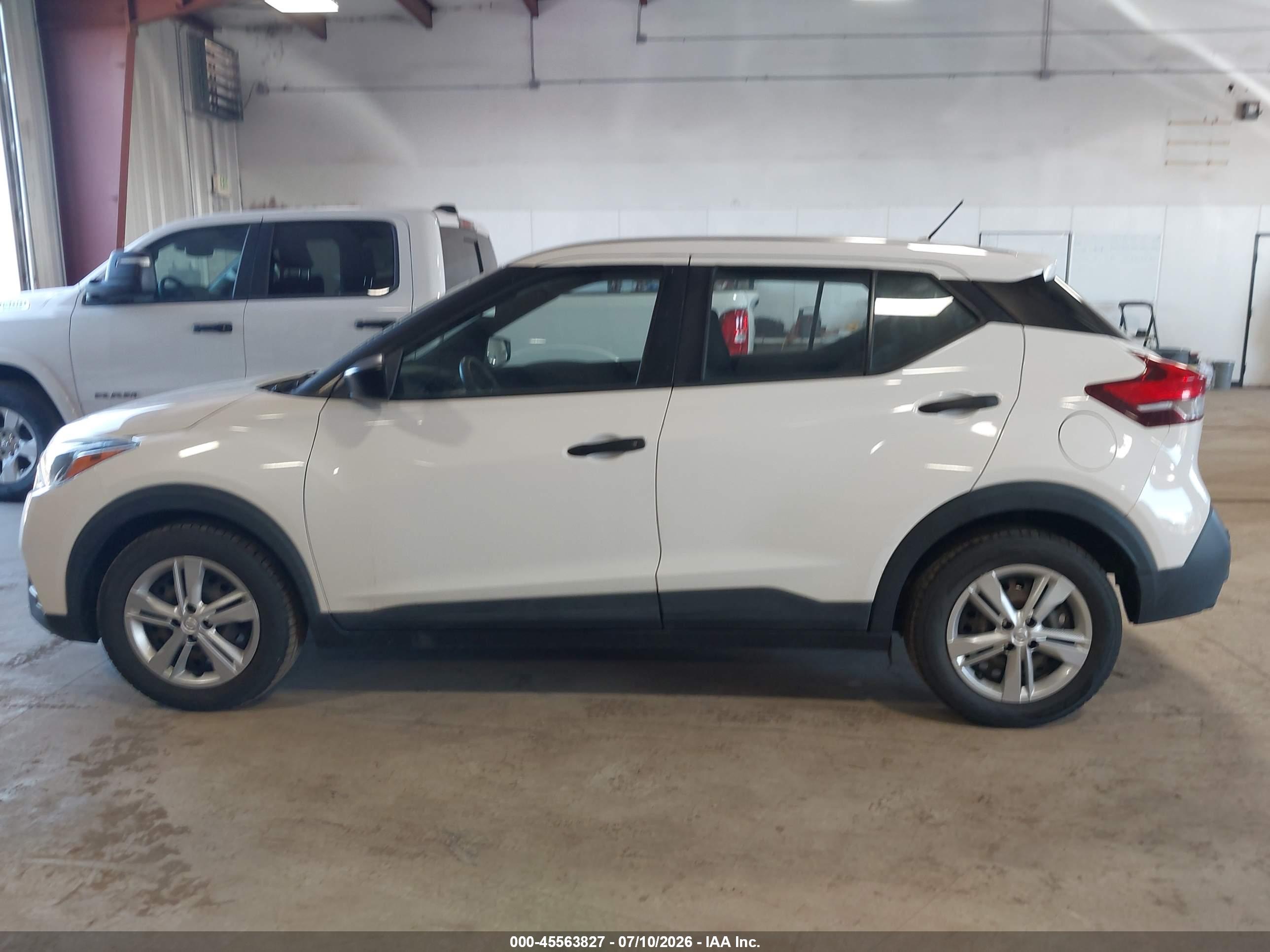 2020 NISSAN KICKS S XTRONIC CVT