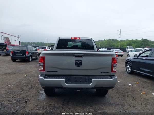 2024 RAM 2500 BIG HORN  4X4 6'4 BOX