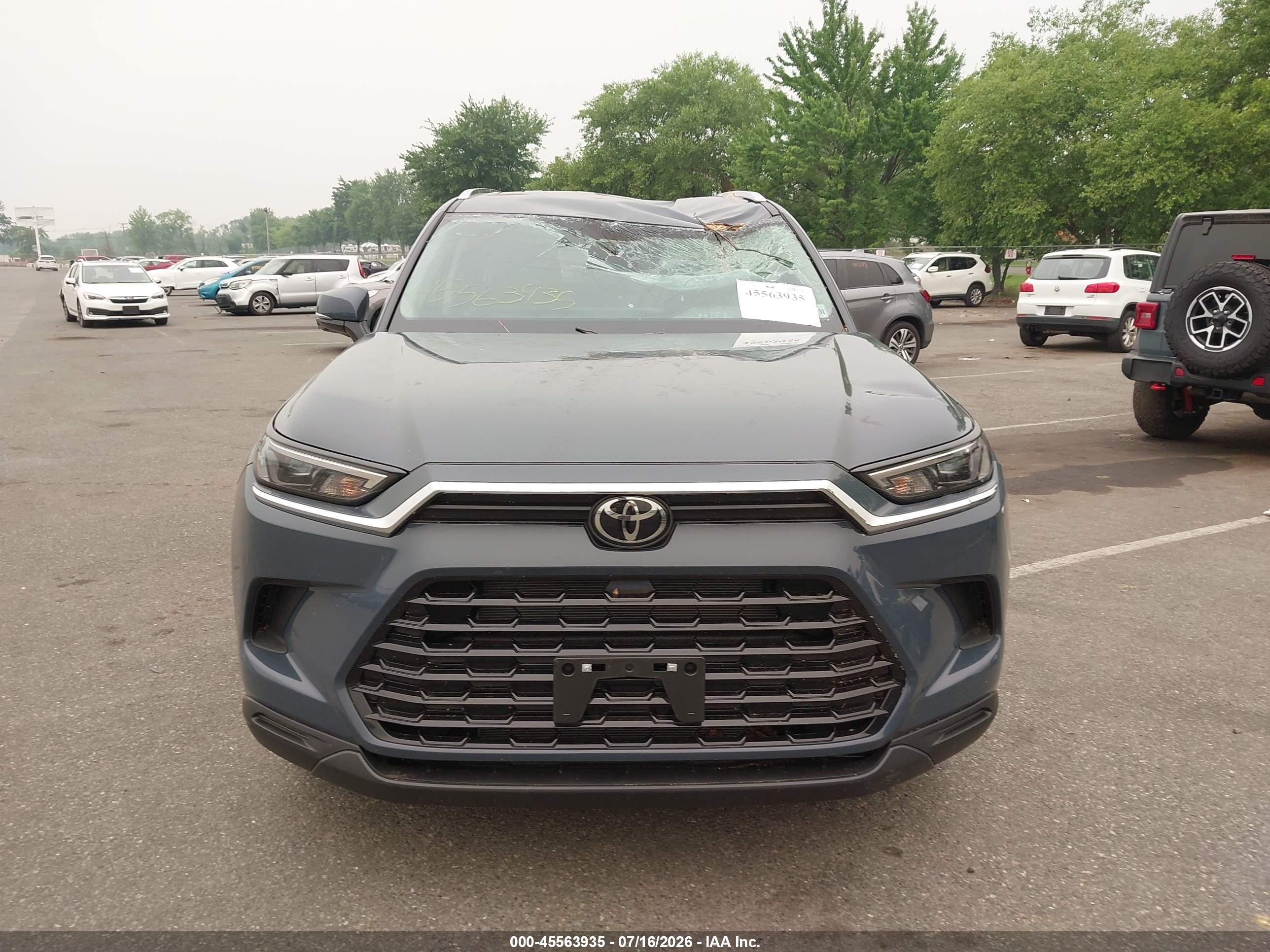 2026 TOYOTA GRAND HIGHLANDER XLE