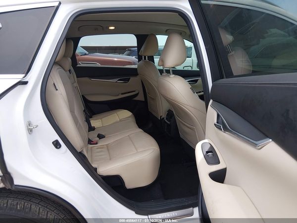 2022 INFINITI QX50 LUXE