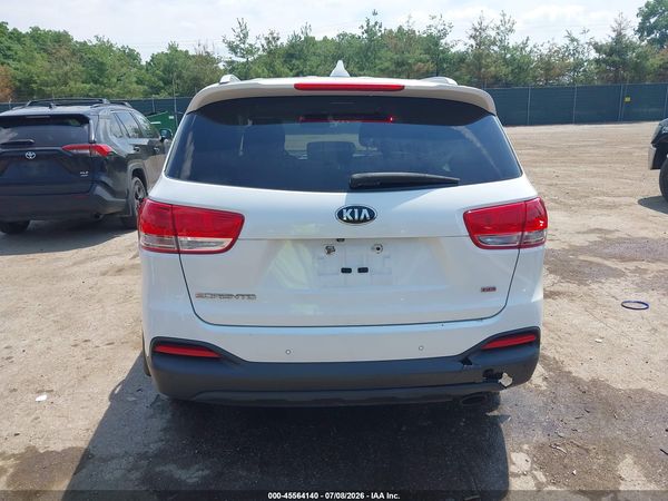 2016 KIA SORENTO 2.4L LX