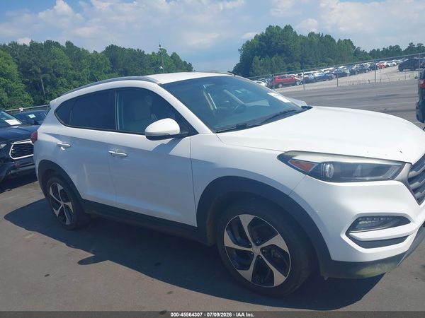 2016 HYUNDAI TUCSON SPORT