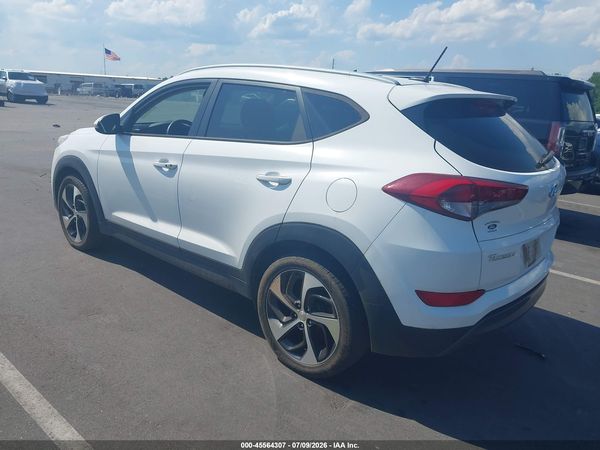 2016 HYUNDAI TUCSON SPORT