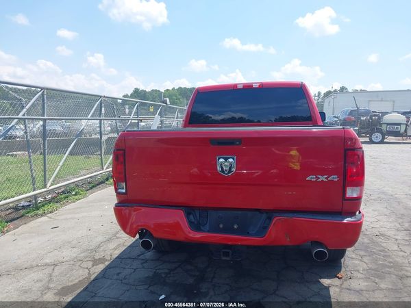 2016 RAM 1500 ST