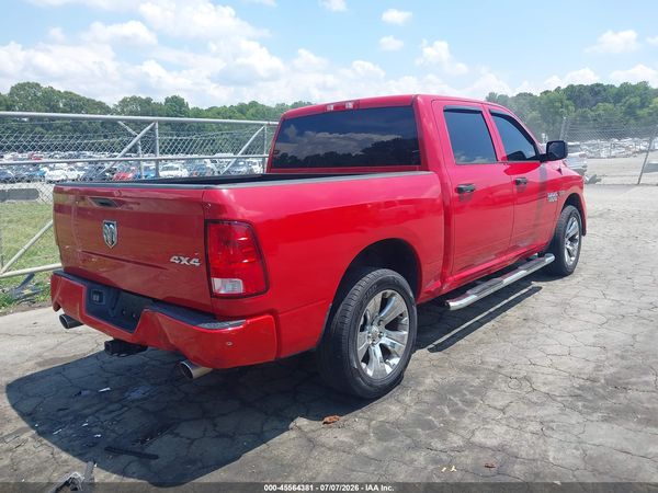 2016 RAM 1500 ST