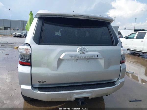 2024 TOYOTA 4RUNNER SR5