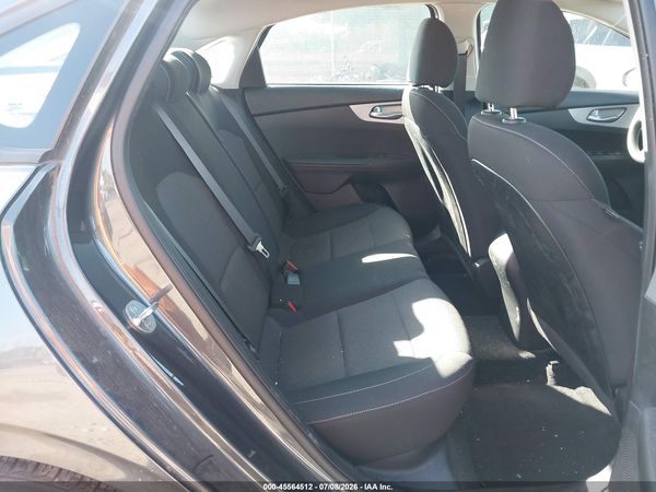 2022 KIA FORTE LXS