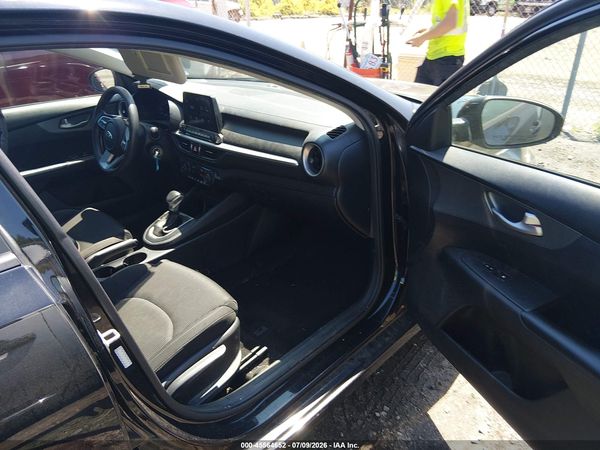 2019 KIA FORTE LXS
