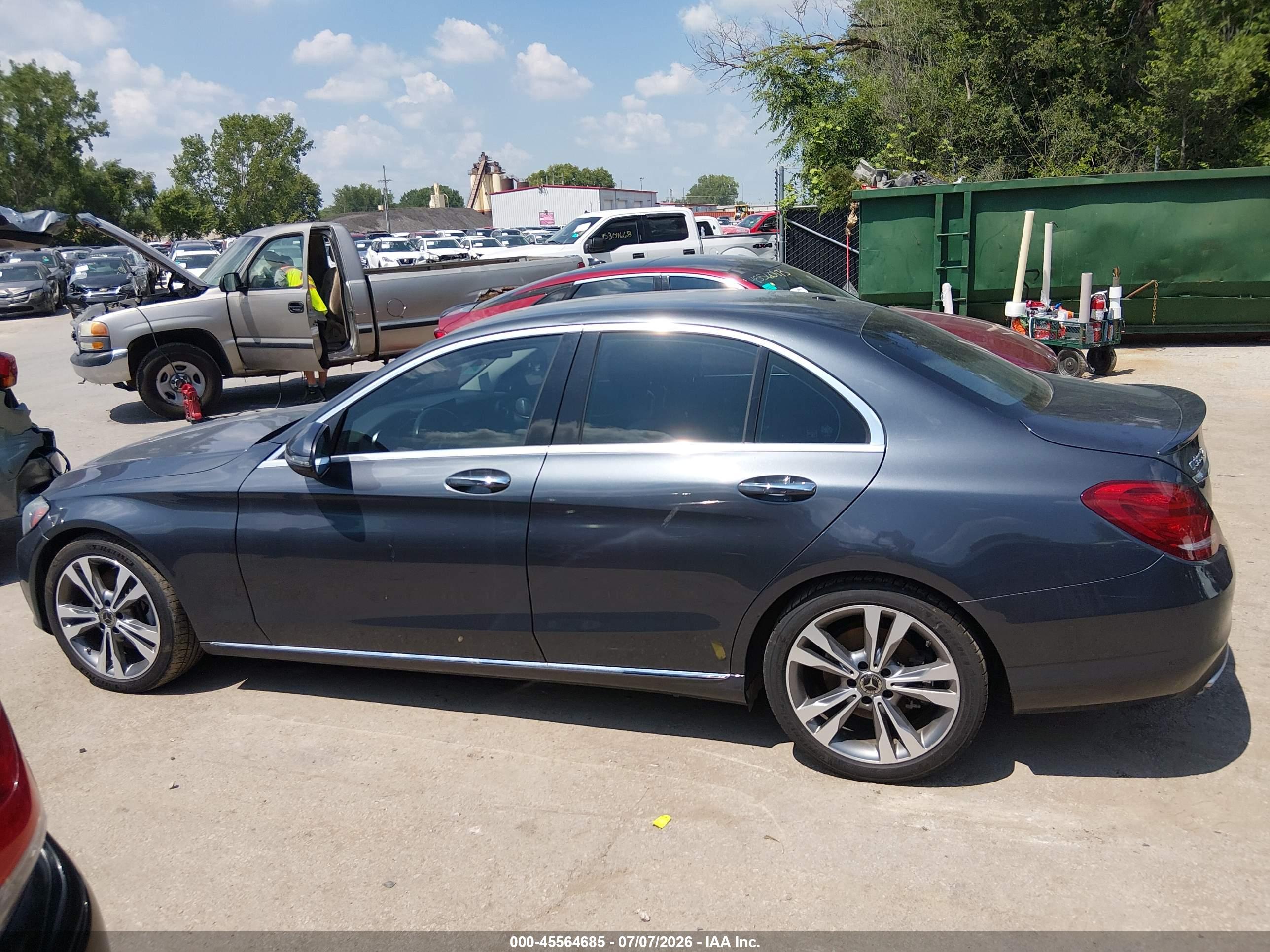 2016 MERCEDES-BENZ C 300 C300