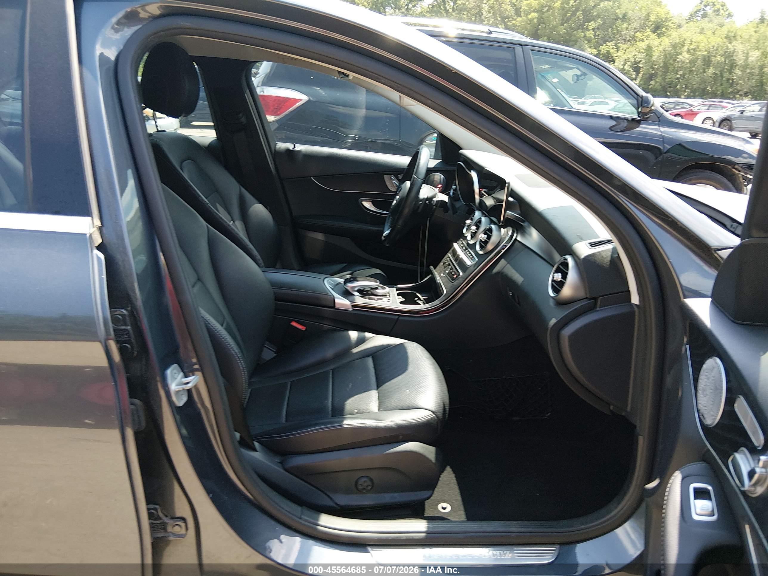 2016 MERCEDES-BENZ C 300 C300
