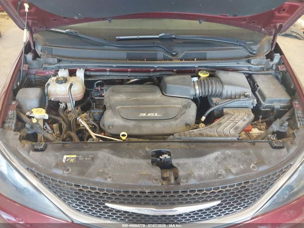 2018 CHRYSLER PACIFICA TOURING