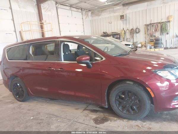 2018 CHRYSLER PACIFICA TOURING