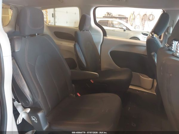 2018 CHRYSLER PACIFICA TOURING
