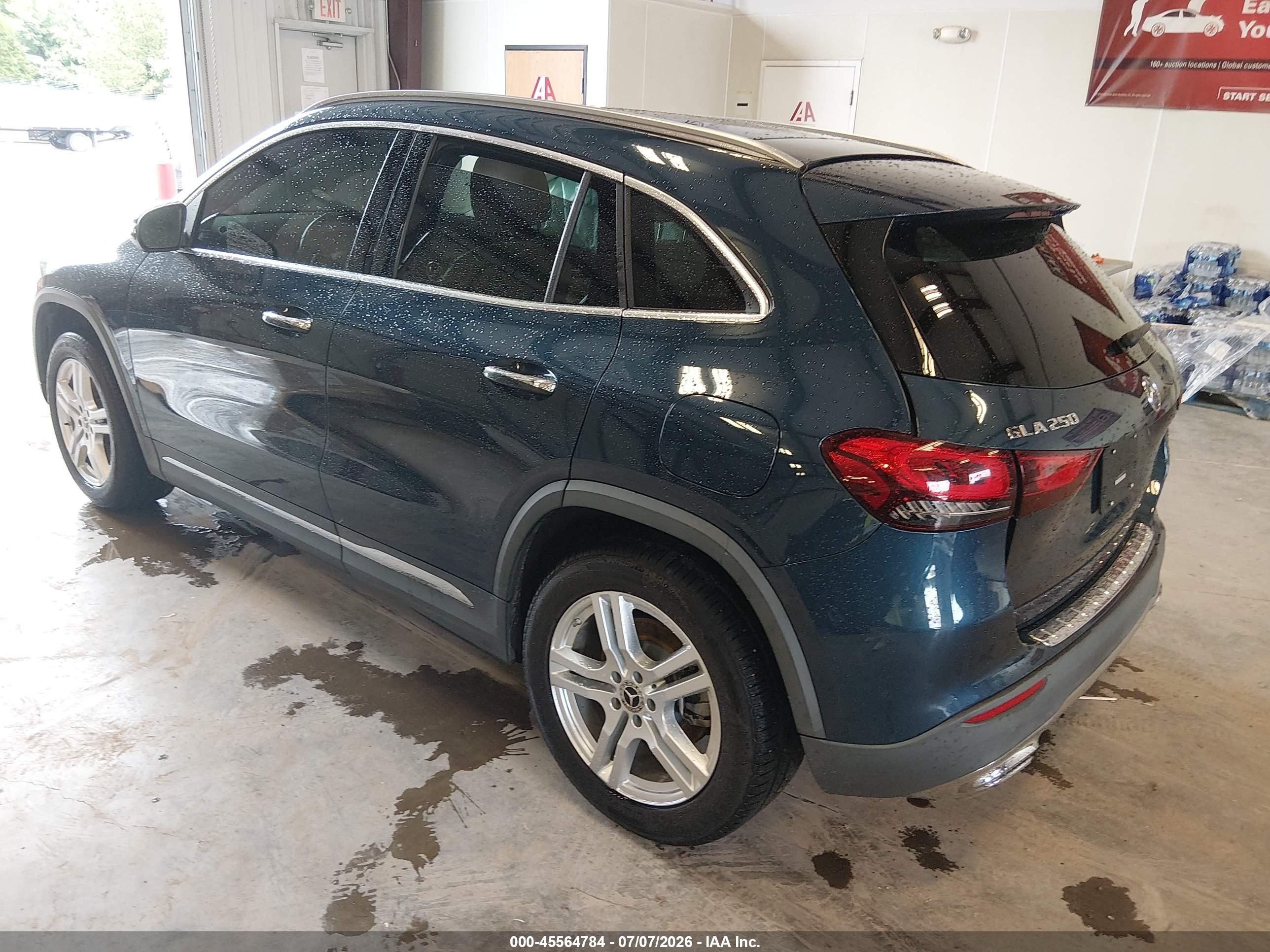2021 MERCEDES-BENZ GLA 250 GLA250
