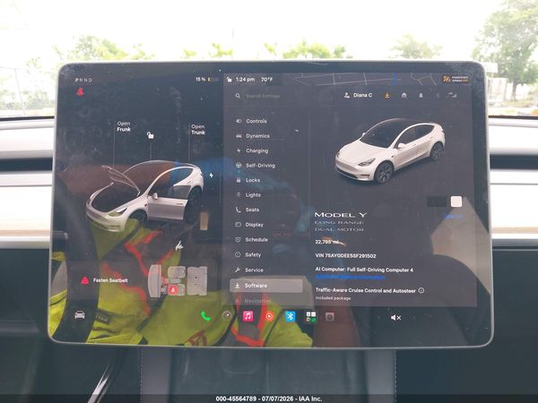 2025 TESLA MODEL Y