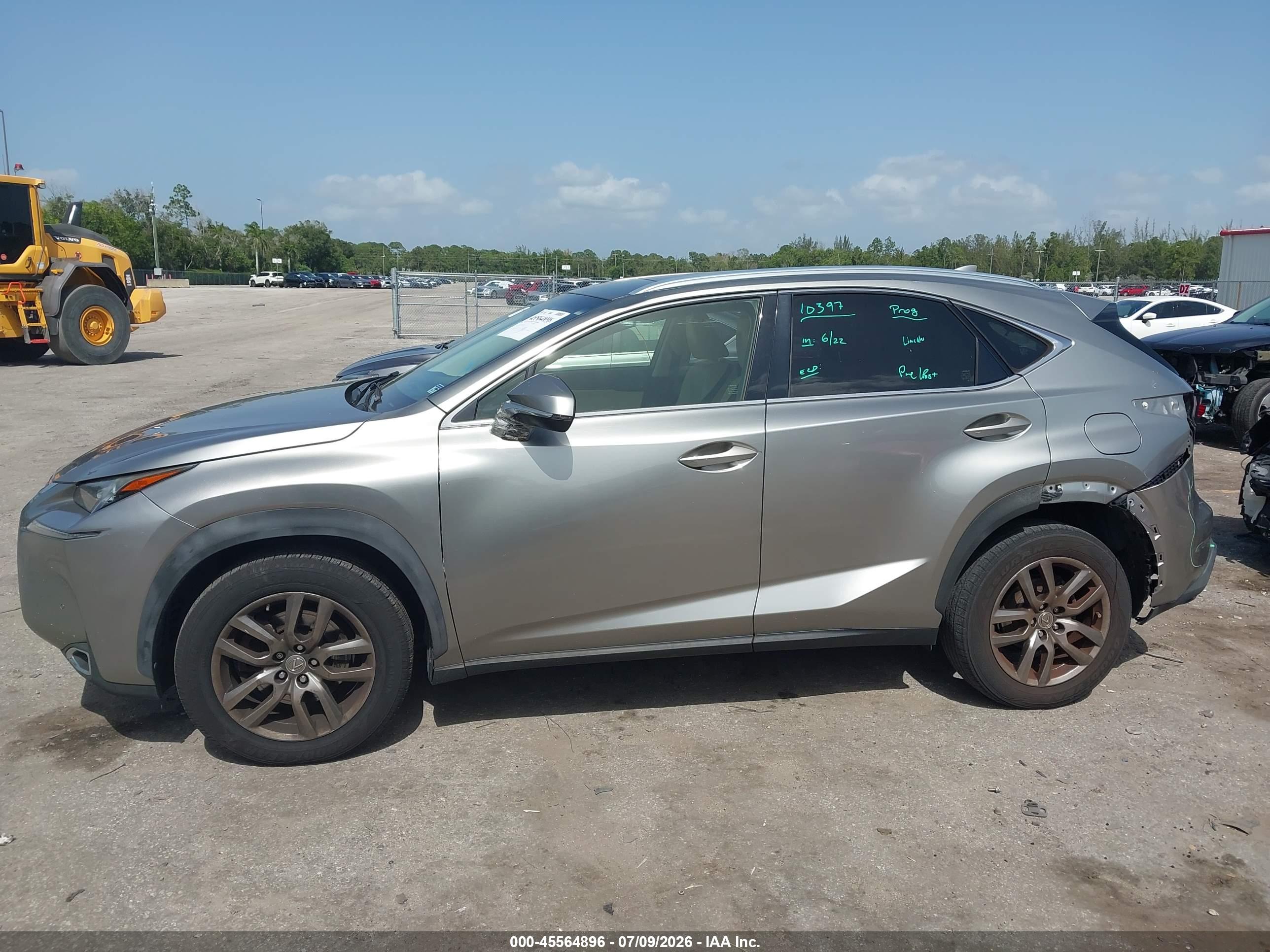 2016 LEXUS NX 200T 200t Luxury