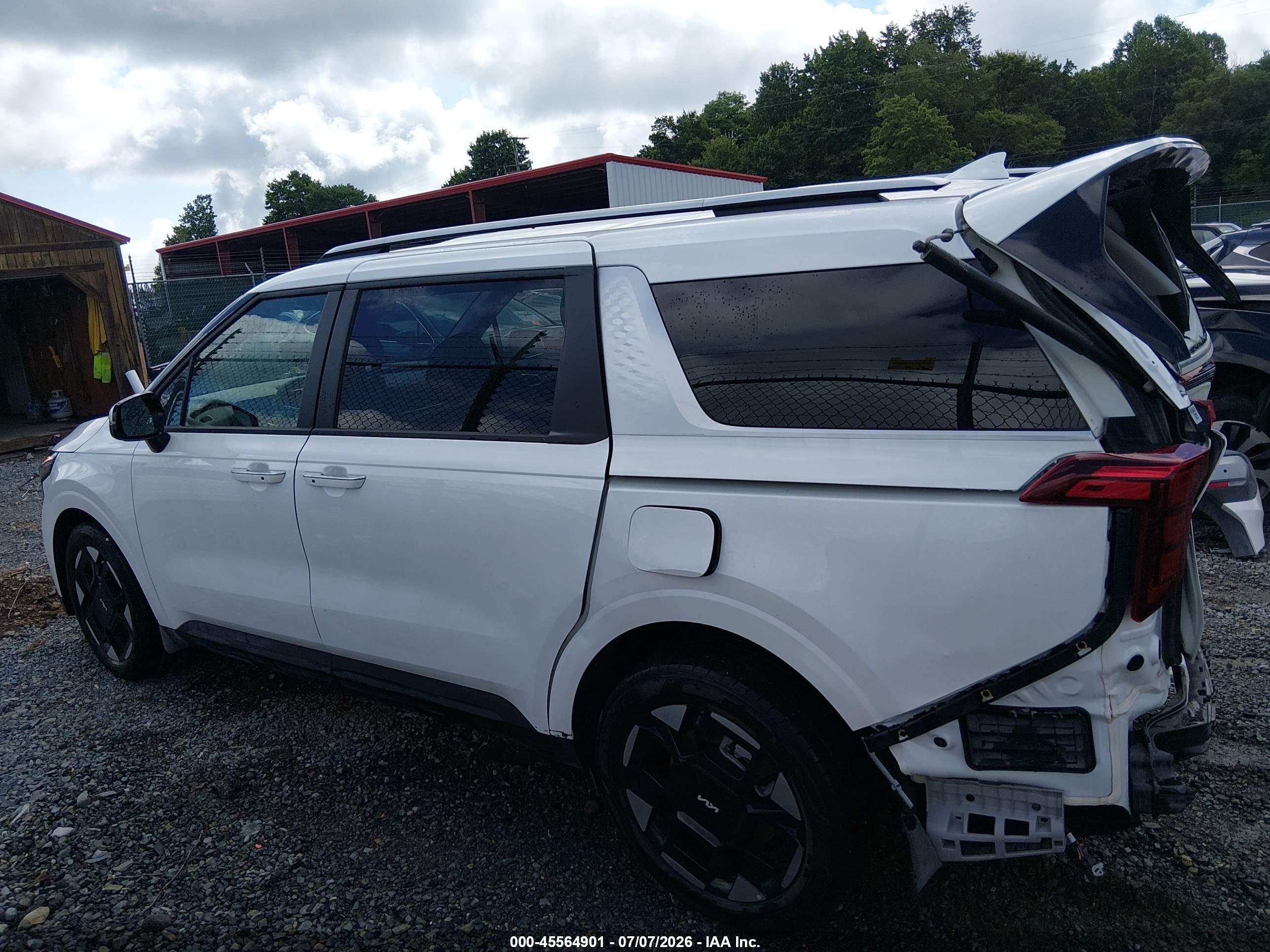 2026 KIA CARNIVAL MPV EX