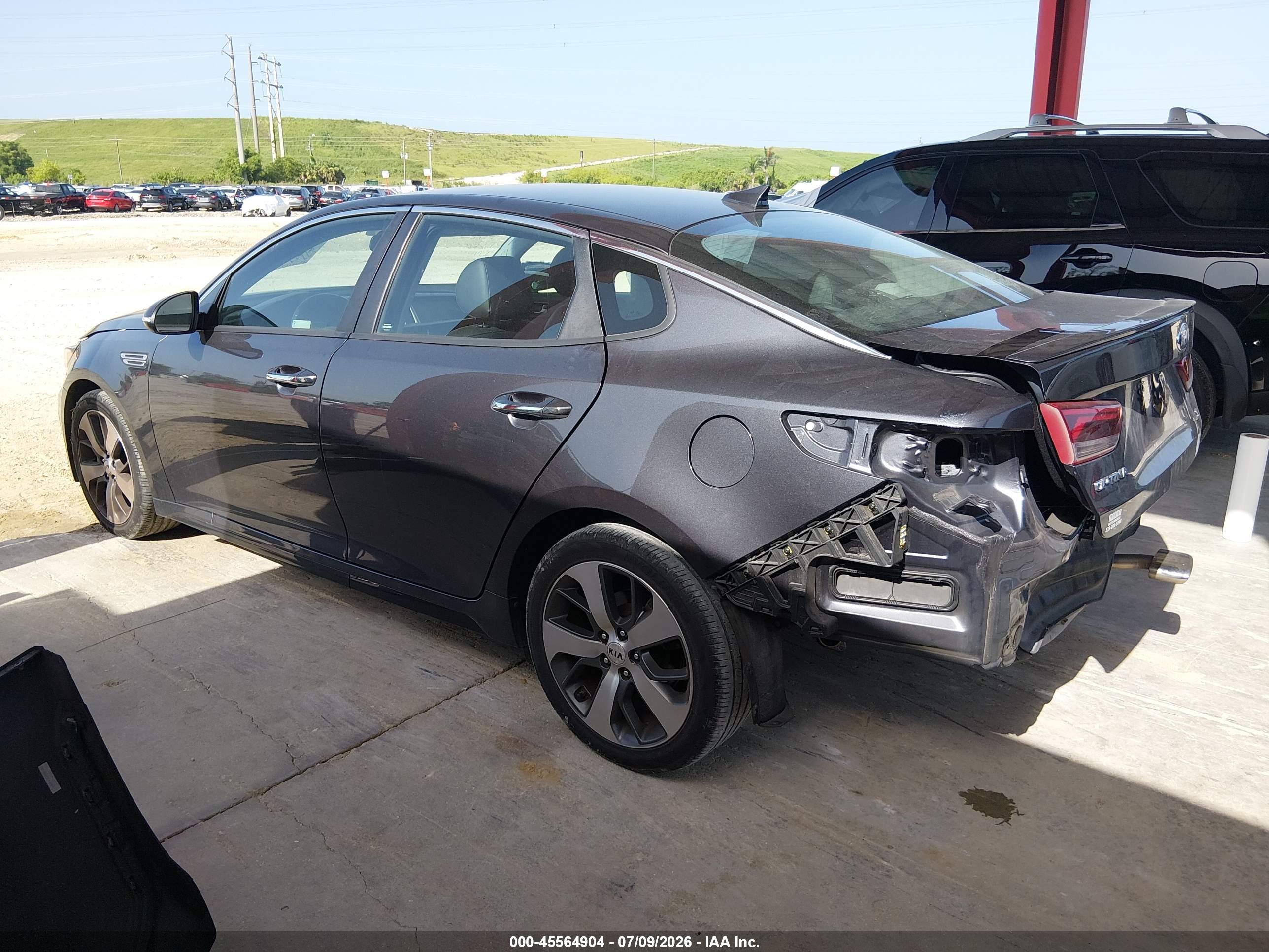 2019 KIA OPTIMA S